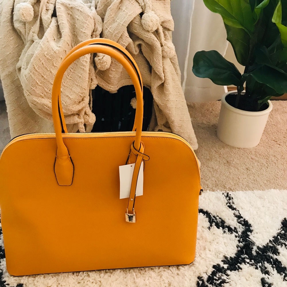 Mustard Yellow H&M Handbag!